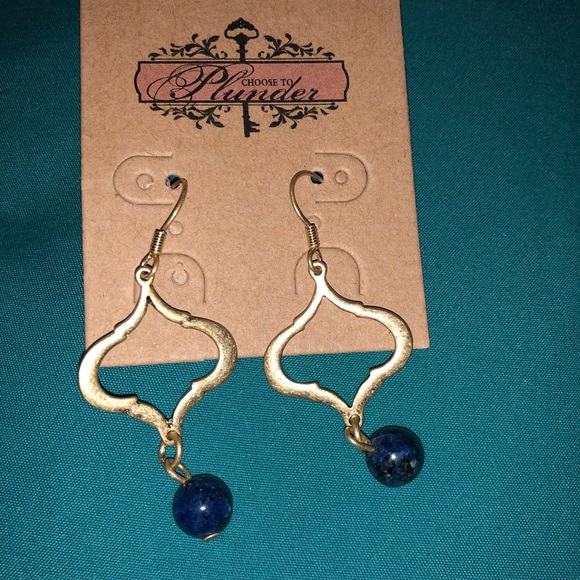 plunder Jewelry - Gold & Navy dangle earrings